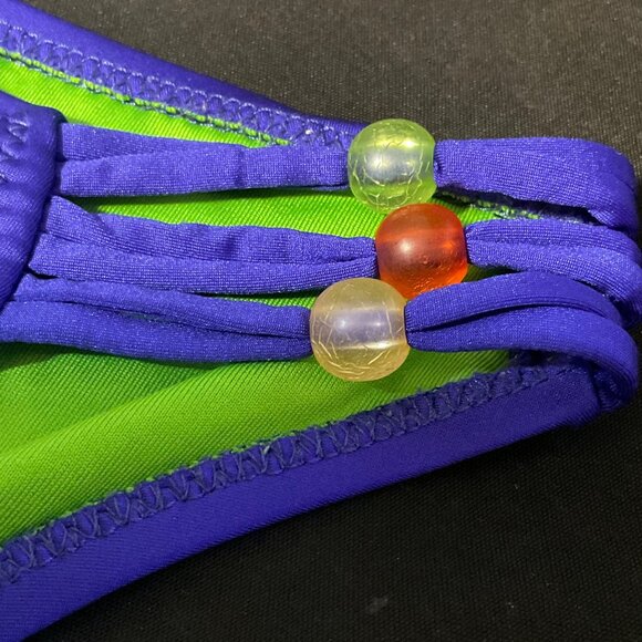 Becca 2pc Swimsuit Top D Bottom Lg Purple Green Beaded Nylon Spandex Preloved - Picture 7 of 8